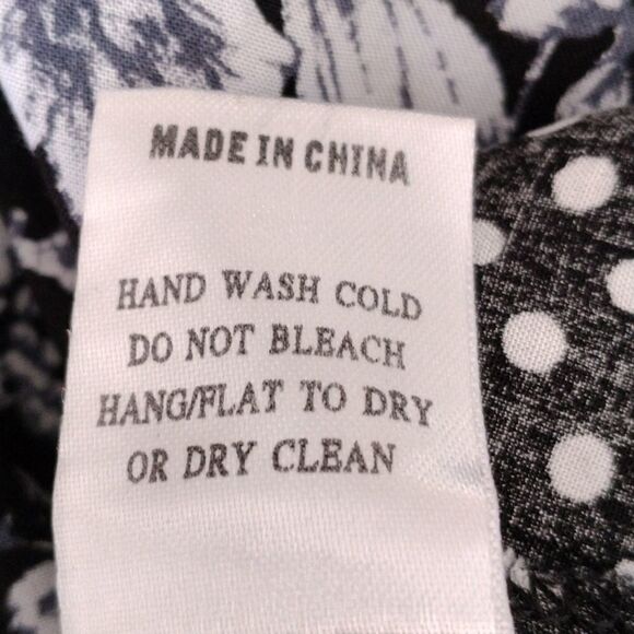 Oddy Polka Dot Sundress - Picture 10 of 12